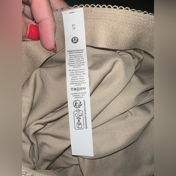 ⭐️NEW⭐️ Lululemon Satin Midi Skirt. Sz XS. Color Sheer Oak - Picture 4 of 4